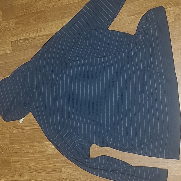 striped hoodie oversized and cozy - Picture 4 of 4